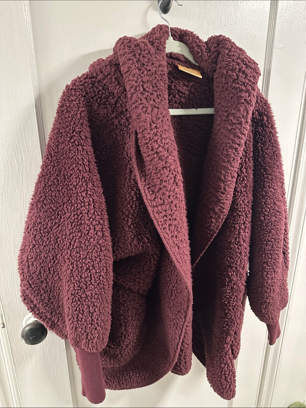 Nordic Beach Plush Teddy Jacket in Burgundy